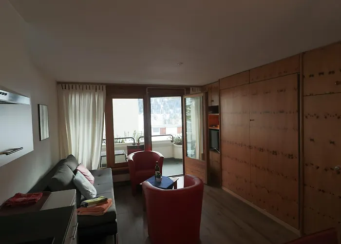 Richmond - 204 Apartment