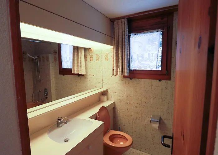 Richmond - 204 Apartment